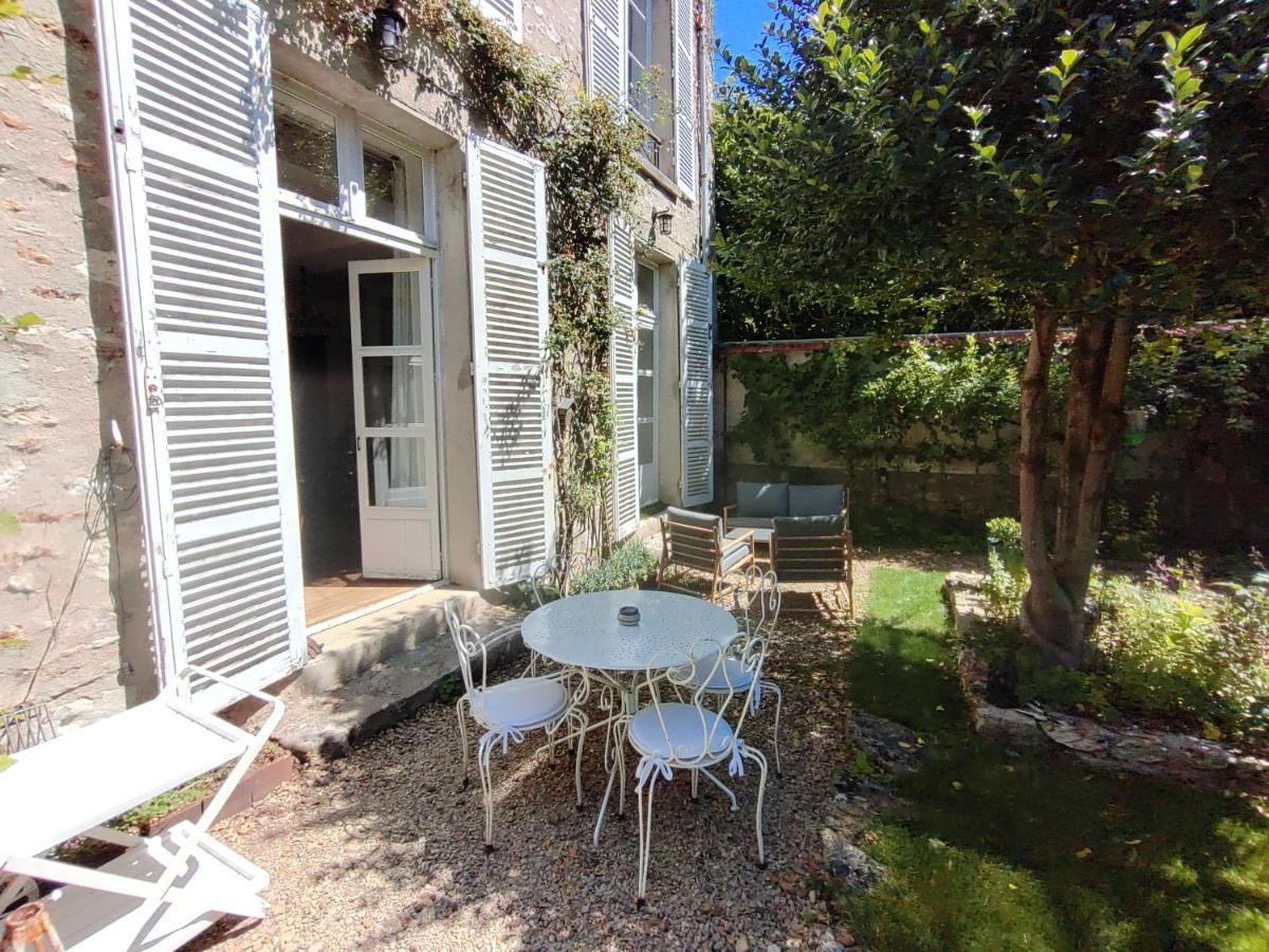 Le Grand Barrois Bed & Breakfast Crecy-la-Chapelle Ngoại thất bức ảnh