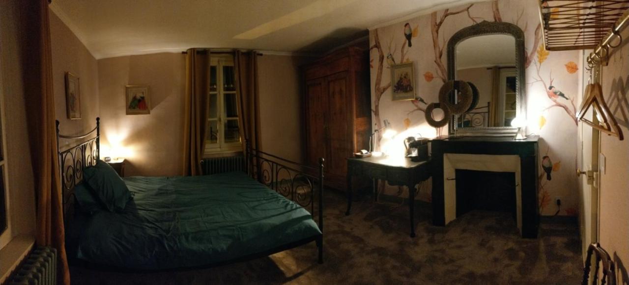 Le Grand Barrois Bed & Breakfast Crecy-la-Chapelle Ngoại thất bức ảnh
