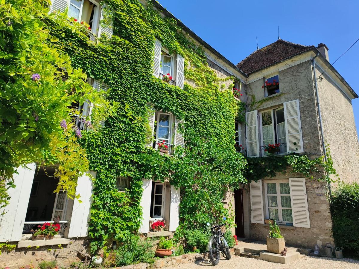 Le Grand Barrois Bed & Breakfast Crecy-la-Chapelle Ngoại thất bức ảnh