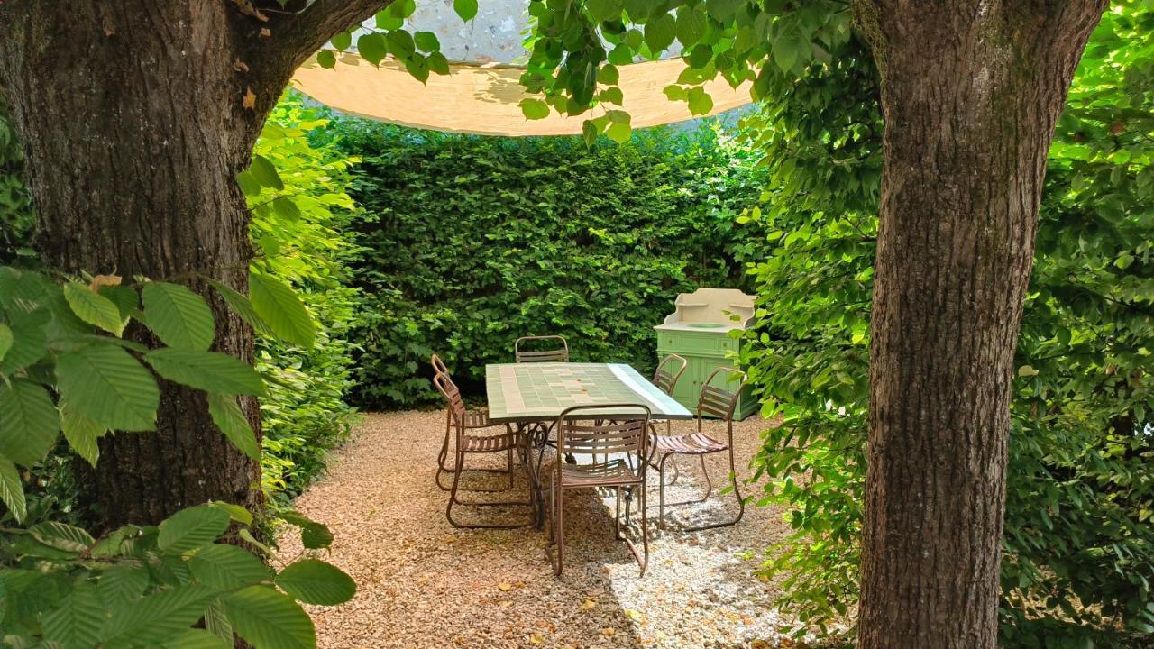 Le Grand Barrois Bed & Breakfast Crecy-la-Chapelle Ngoại thất bức ảnh